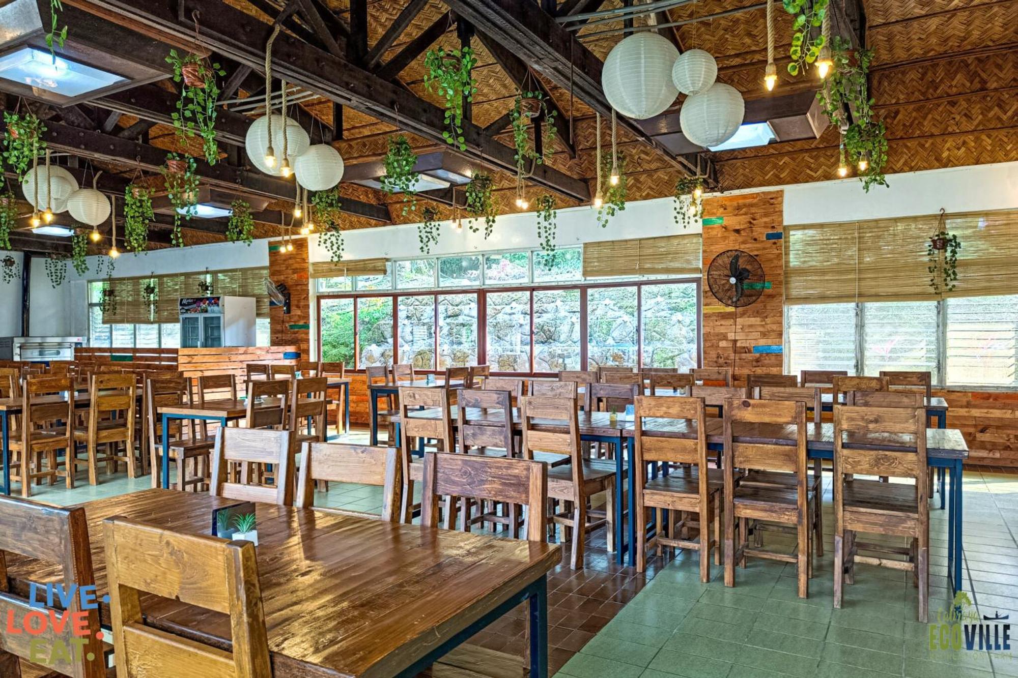 Caliraya Ecoville Recreation And Farm Resort Cavinti Esterno foto
