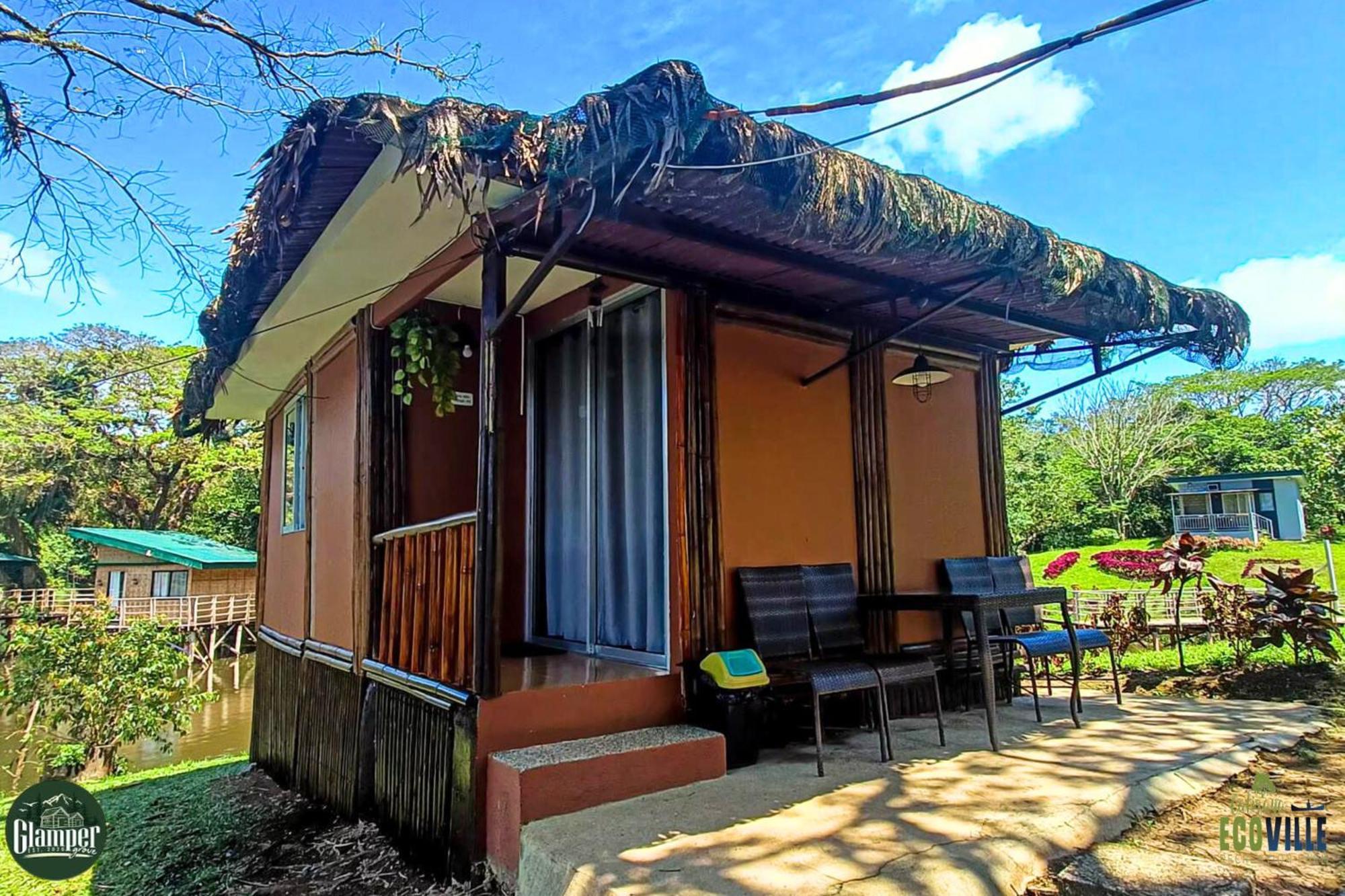 Caliraya Ecoville Recreation And Farm Resort Cavinti Esterno foto